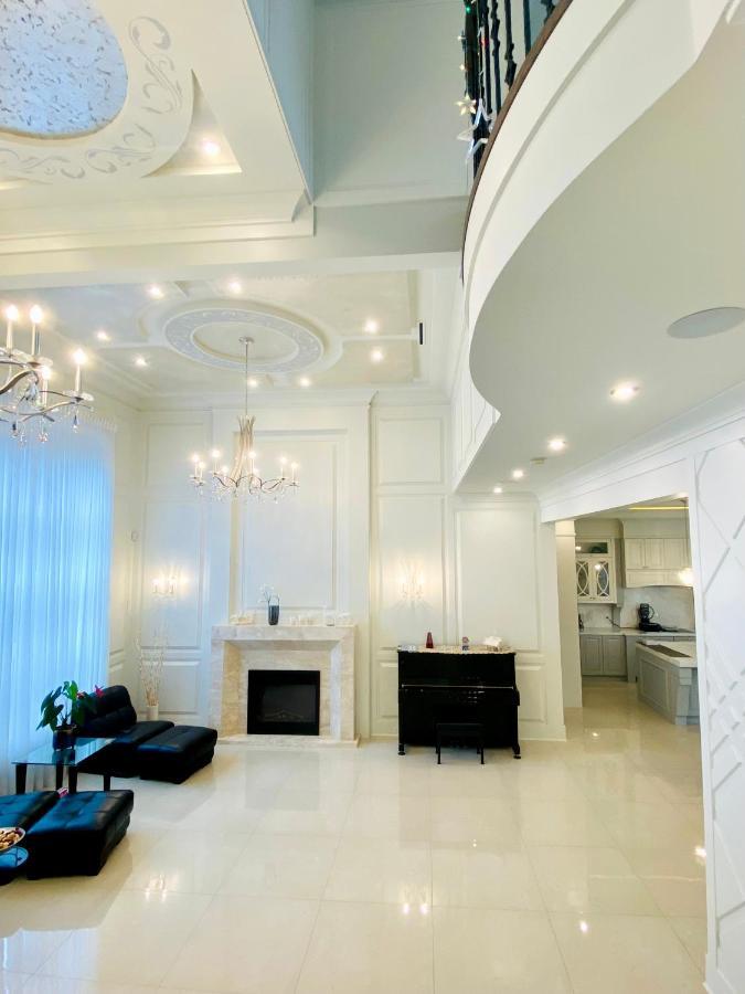 Vancouver Shangrila House Ричмънд Екстериор снимка